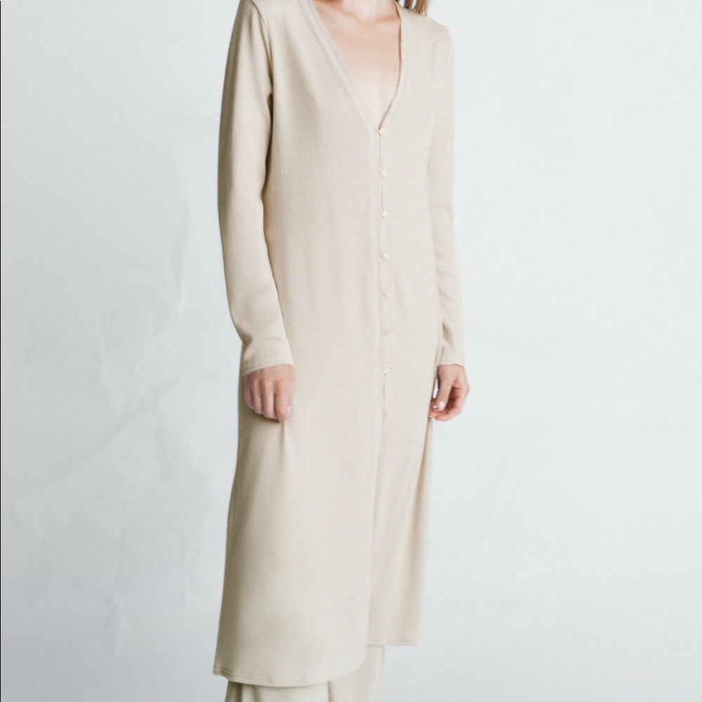 NWT ZARA CREAM LONGLINE BUTTON DOWN TUNIC CARDIGAN SIZE M